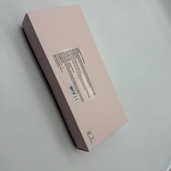 VICTORIA'S SECRET Satin Pillow Case Eye Mask Scrunchie Set Script New - Picture 3 of 5